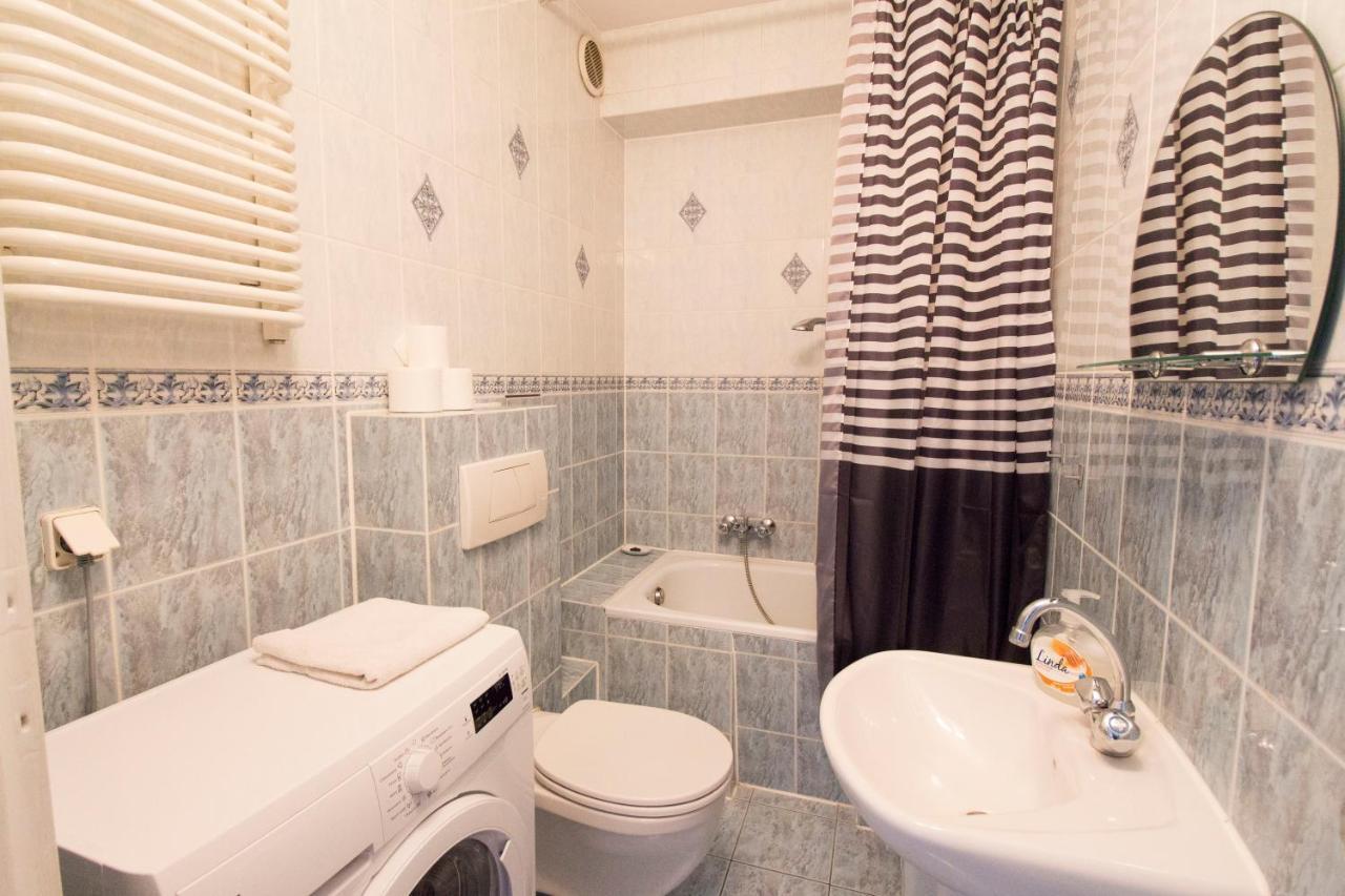 فروتسواف Lucky Apartaments Old Town -Economy المظهر الخارجي الصورة