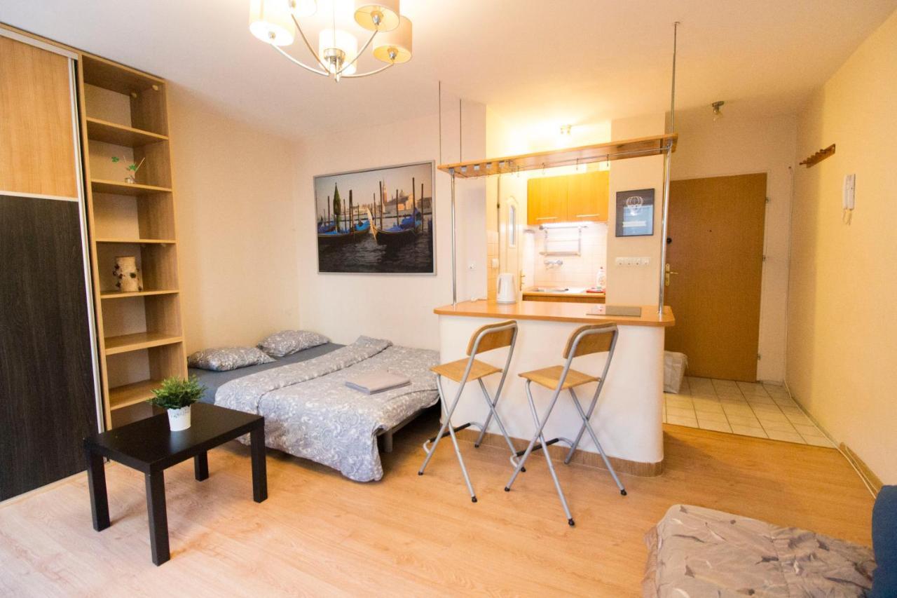 فروتسواف Lucky Apartaments Old Town -Economy المظهر الخارجي الصورة